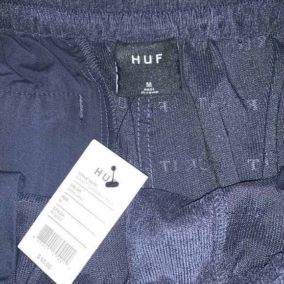 NWT- HUF- F**K It Corduroy Easy Shorts- Unisex- Dark Navy- Medium - Picture 2 of 10